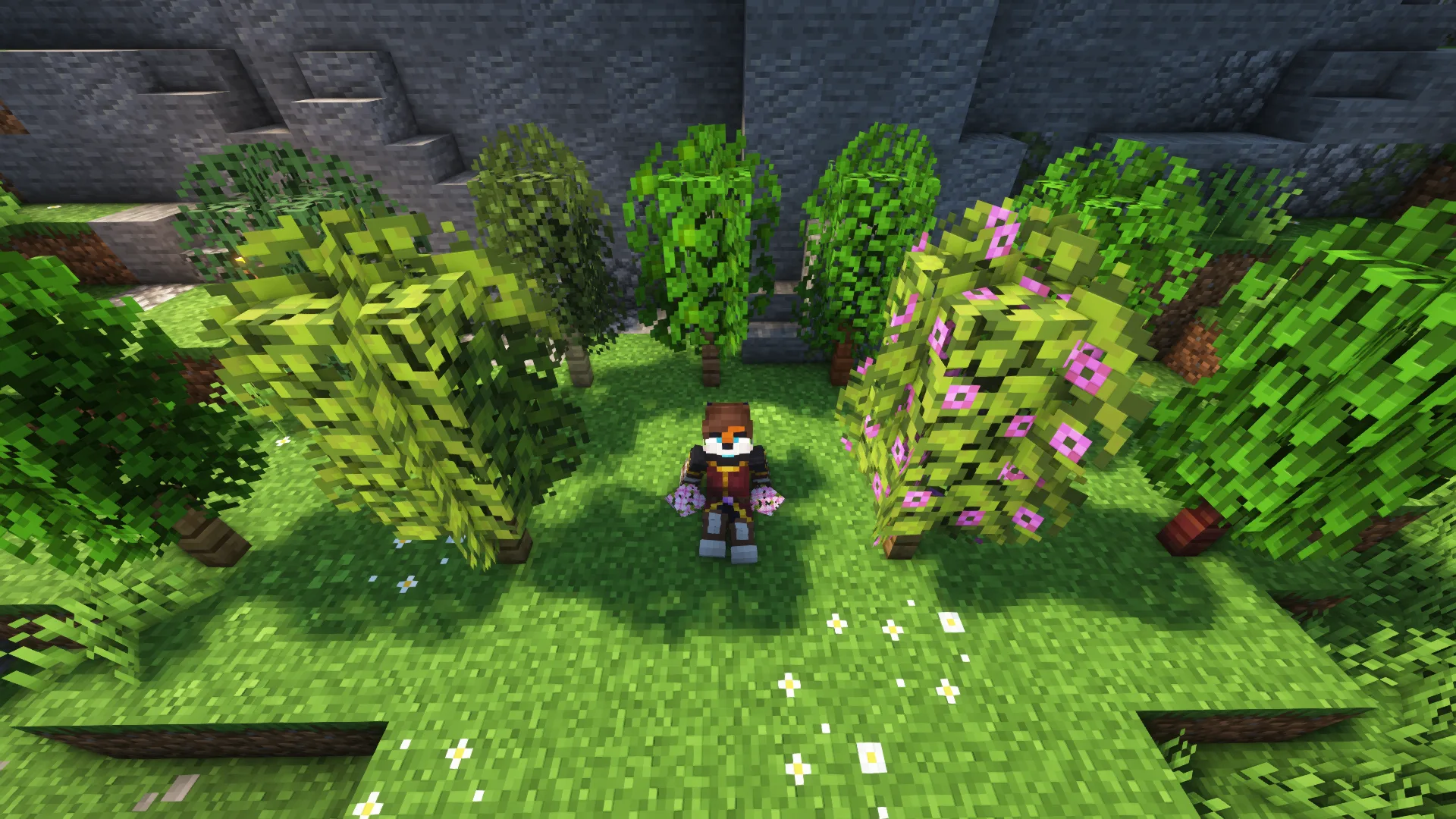 Скриншот модификации Bushy Leaves с пышной листвой деревьев.