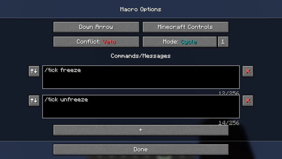 Экран редактирования макросов в интерфейсе мода Command Keys.