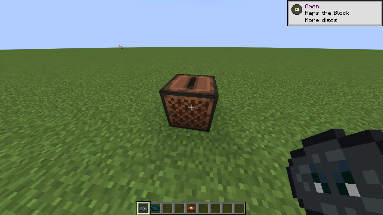 Уведомление Music Notification при воспроизведении пластинки Omen из мода More Discs.