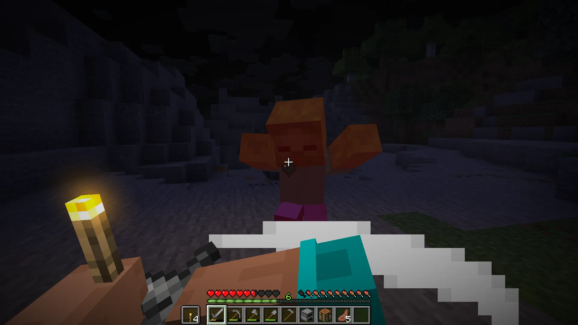 Анимация взмаха мечом в Minecraft из мода Hold My Items при атаке брокколи.