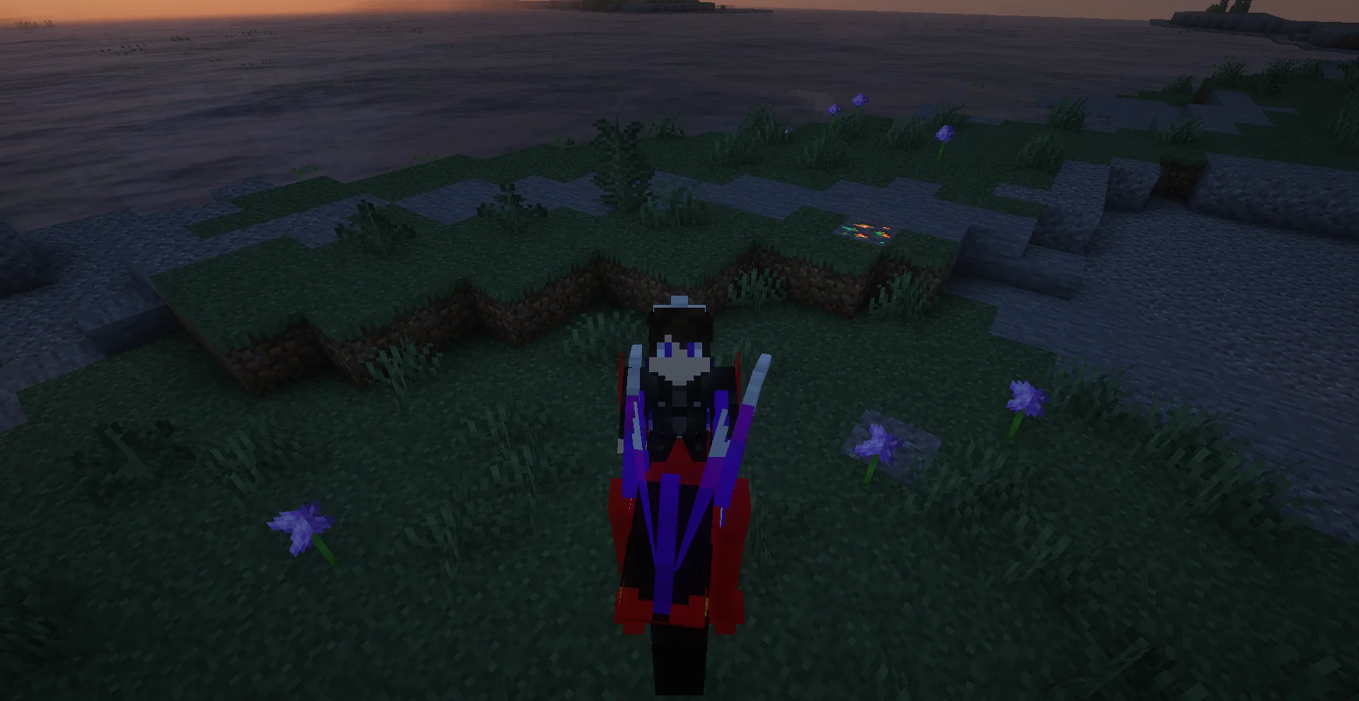 Игрок верхом на Корайдоне в Minecraft с модом Cobblemon.