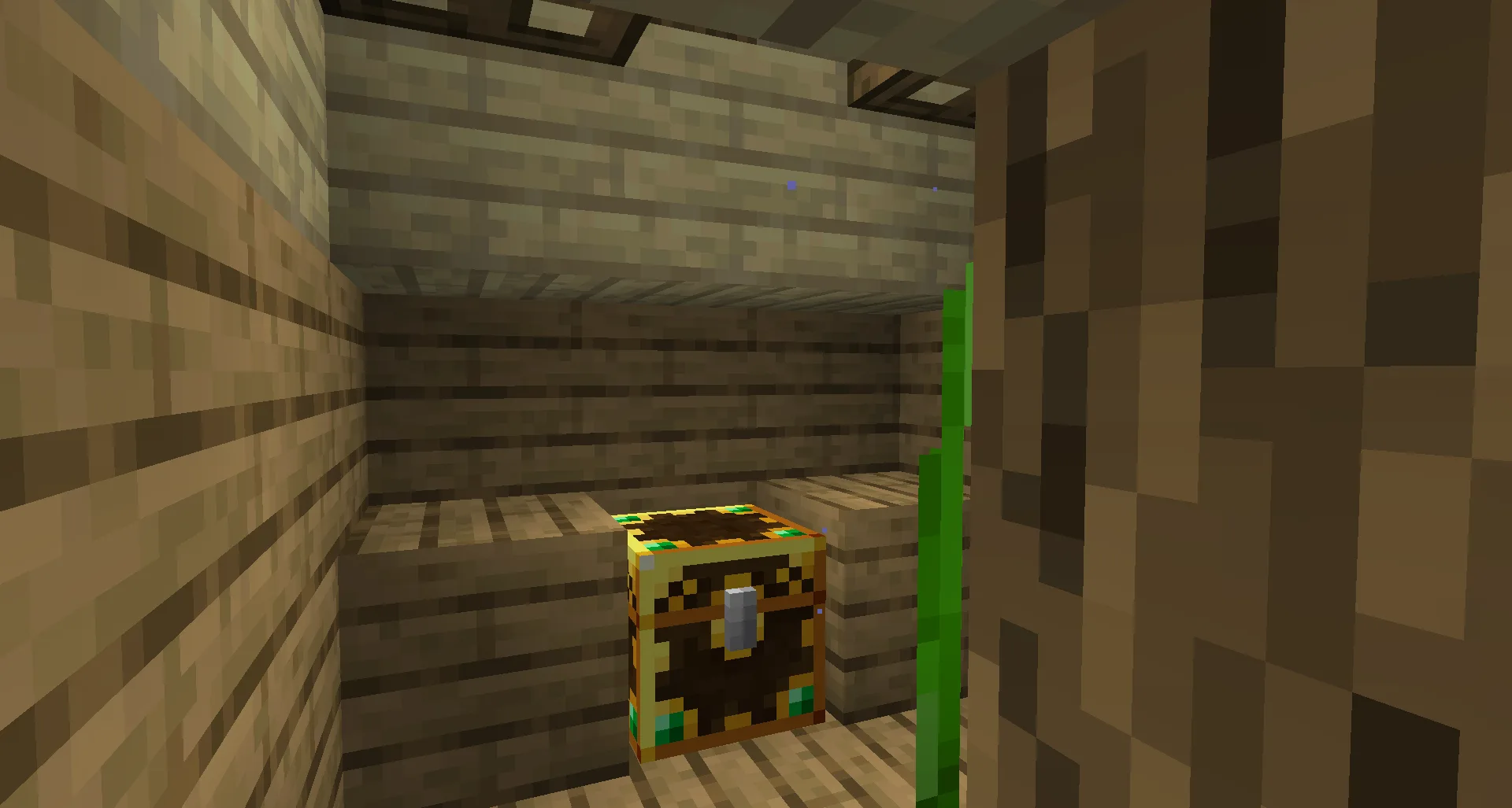 Сундук Lootr под водой.