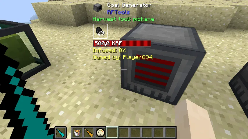 Интерфейс The One Probe с отображением данных мода RFTools.