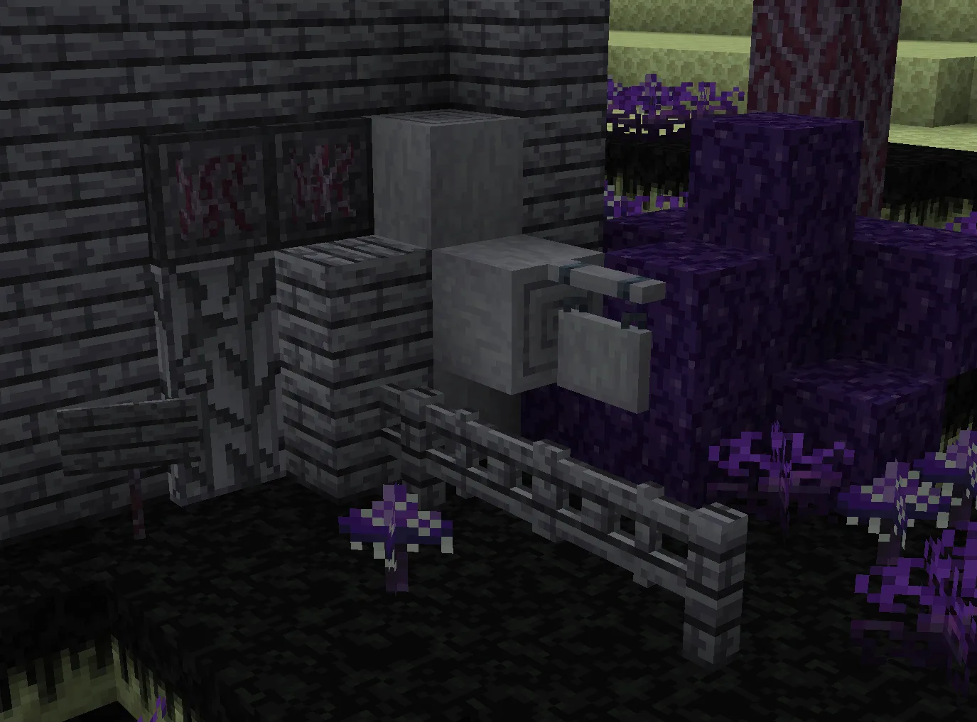 Фрагмент постройки Promenade из древесины темного амаранта.