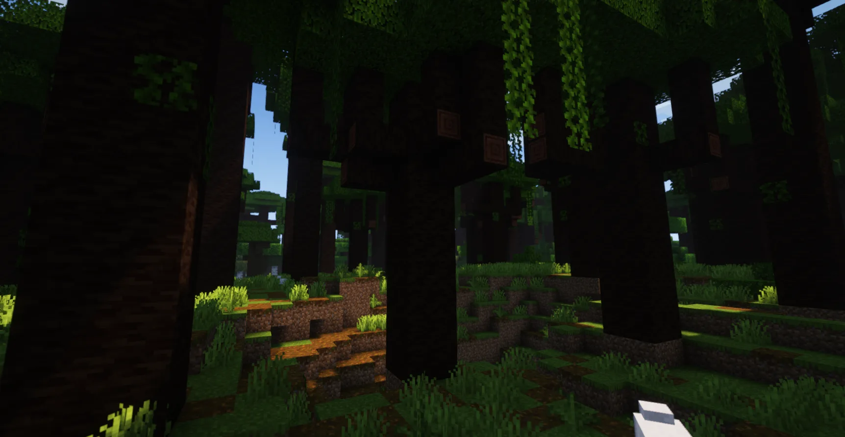 Заросли махагонового леса в моде Jungle Update