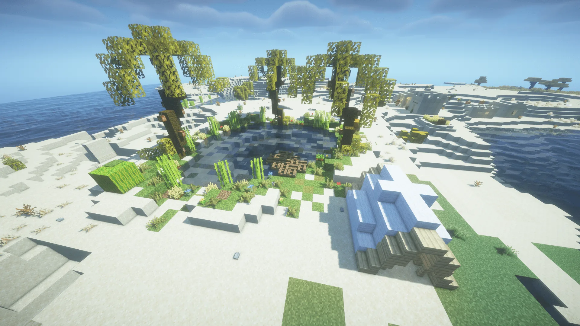 Оазис с растительностью посреди пустыни в Minecraft.