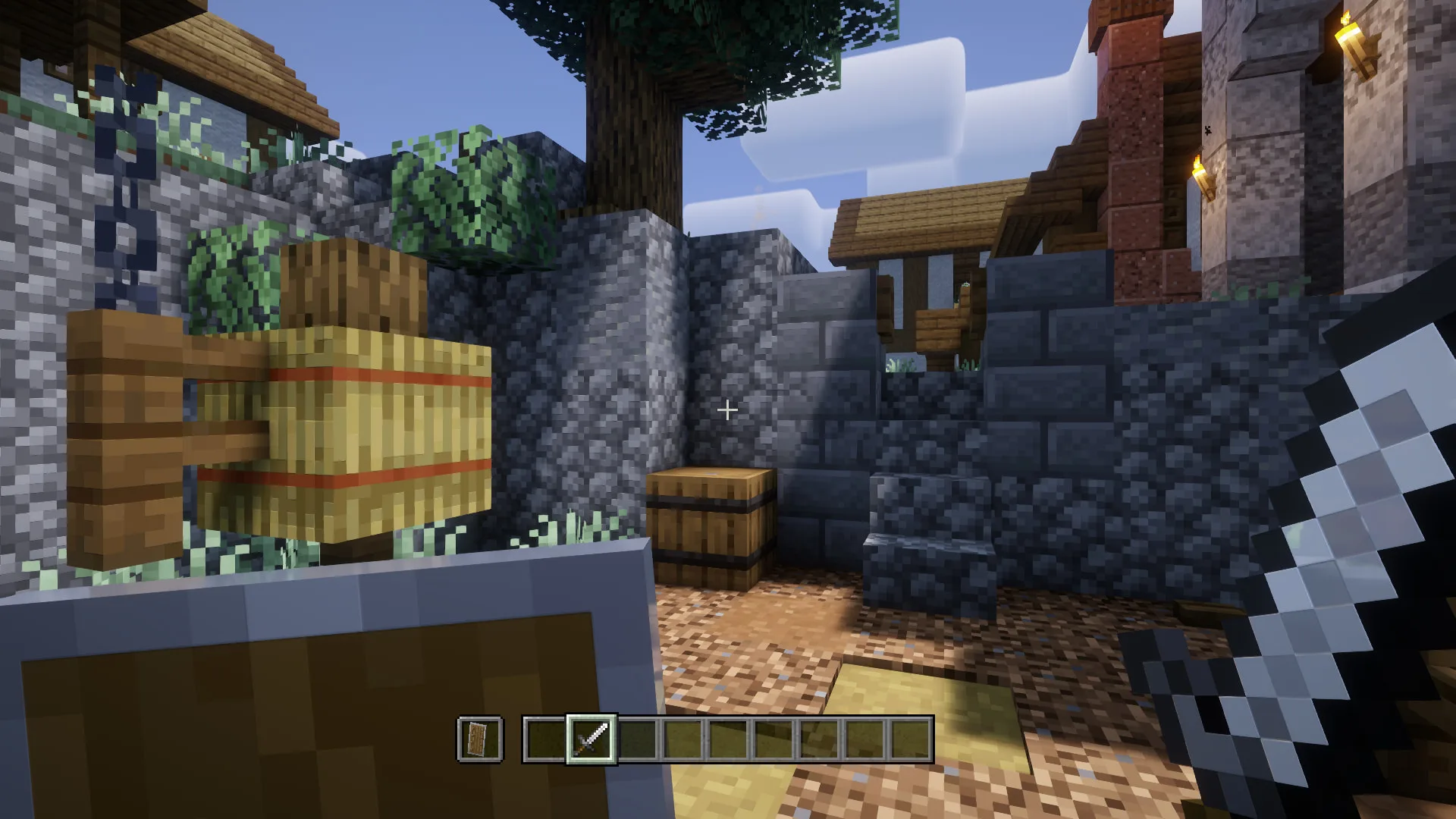 Скриншот персонажа Minecraft, неправильно держащего щит.