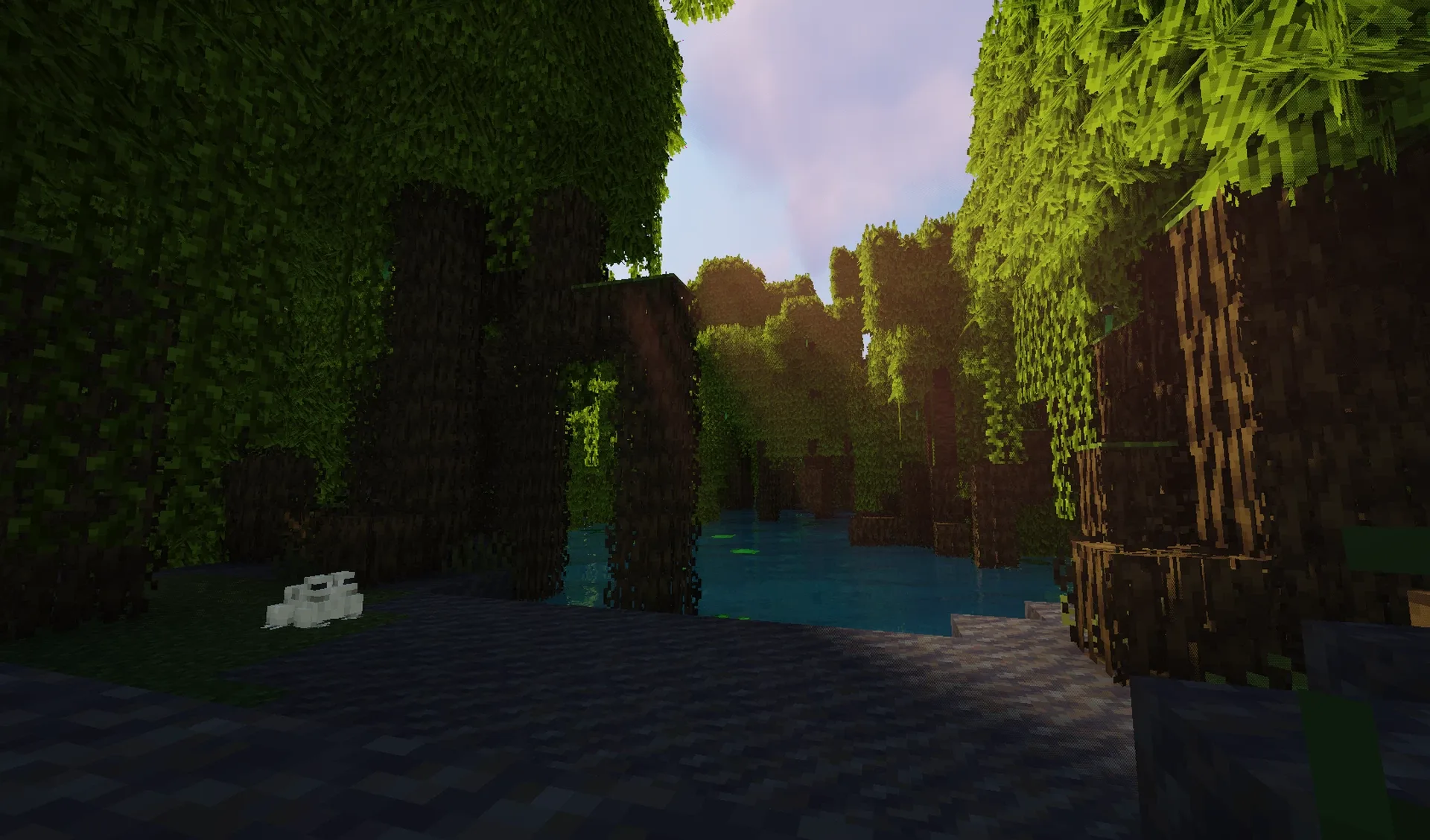 Густой мангровый лес с модифицированной листвой из мода Bushy Leaves.