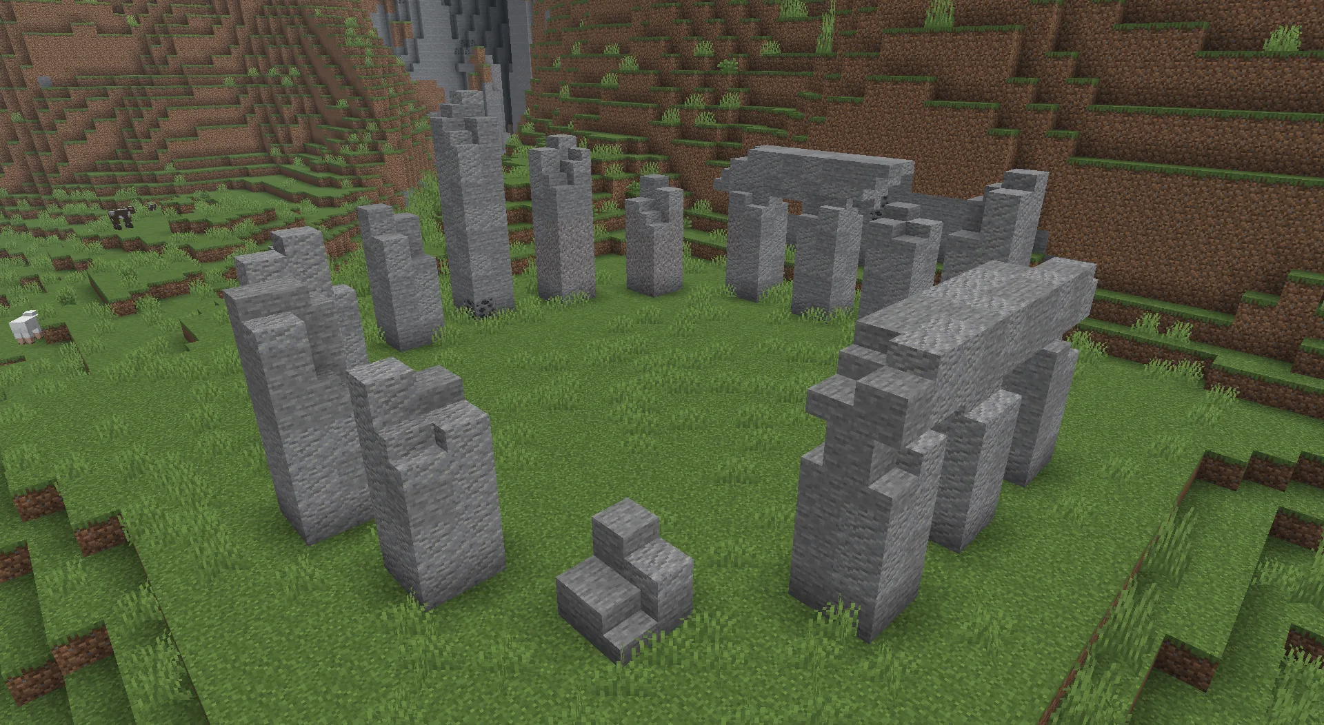 Мод Thun's Structures: каменный мегалит Стоунхендж в биоме равнины.