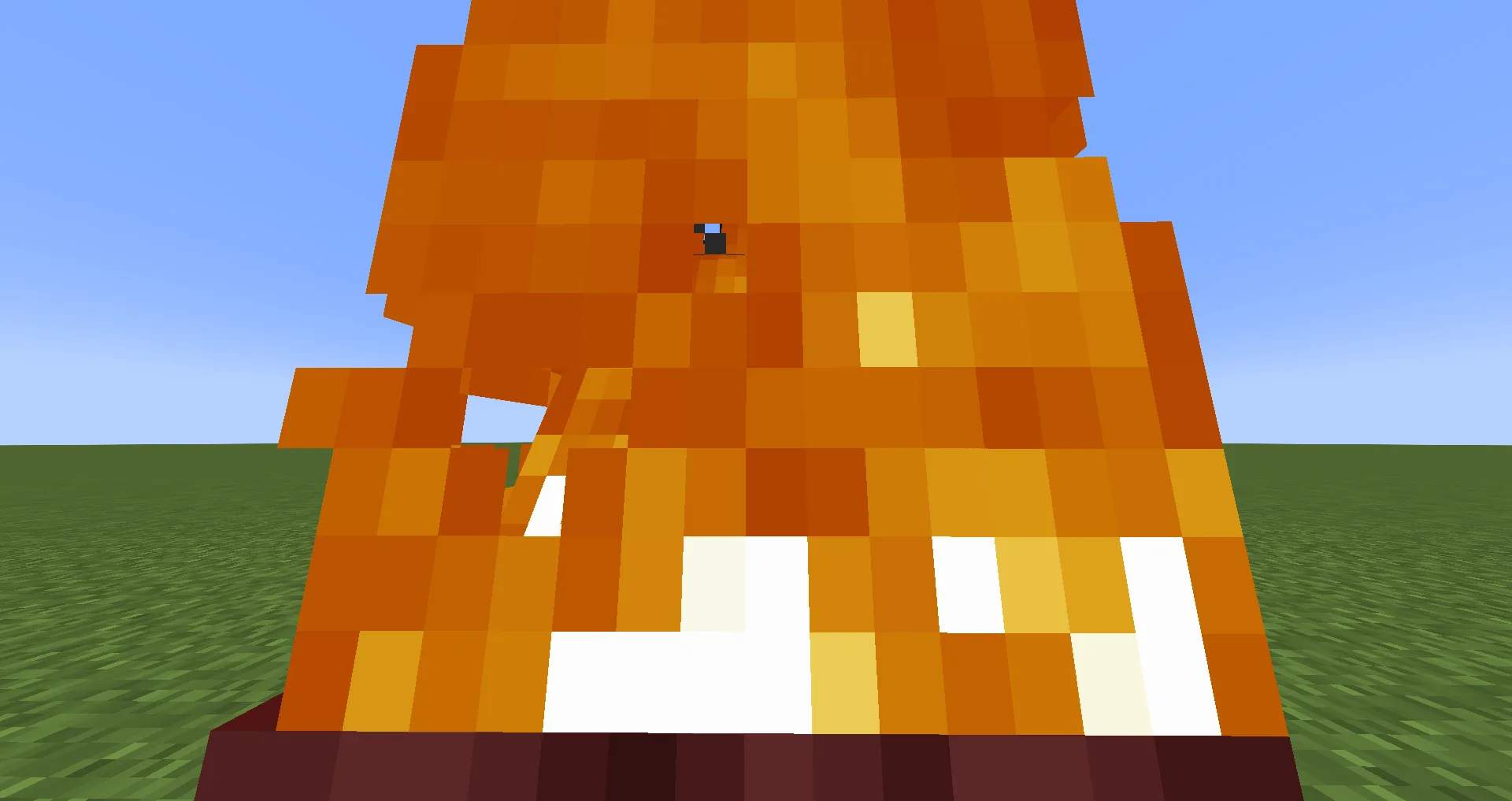 Сравнение игрового экрана с обычным и заниженным отображением огня.