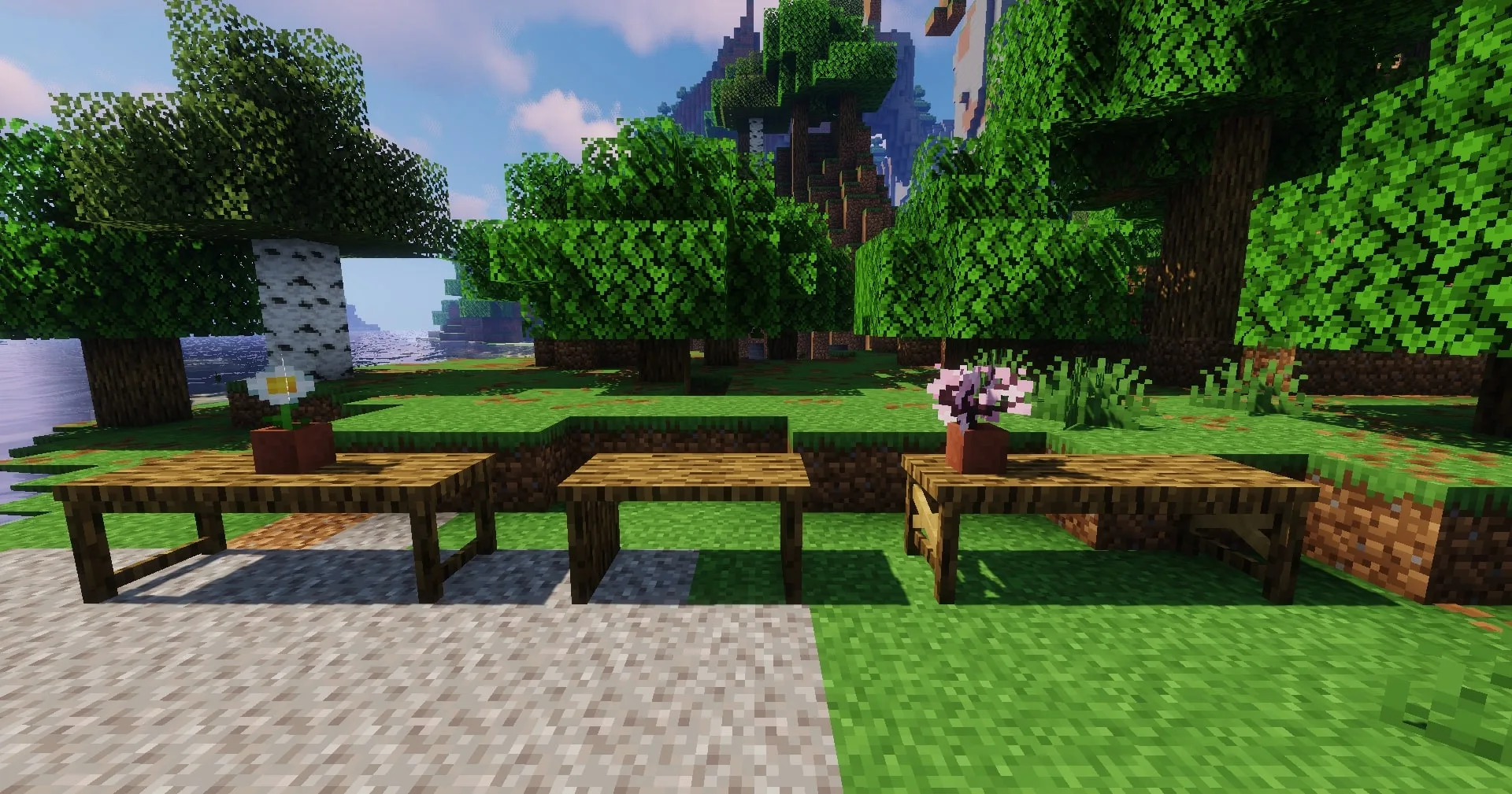 Деревянные столы из мода Macaw's Furniture.