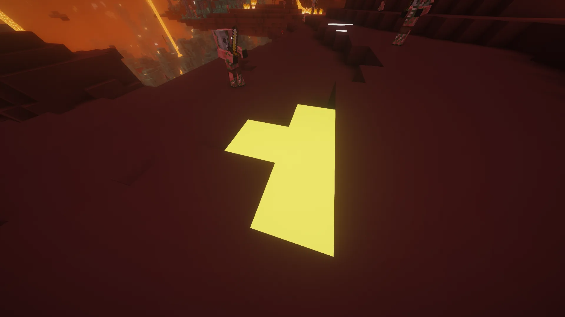 Текстура золотой руды из Незера в ресурс-паке MineCore.