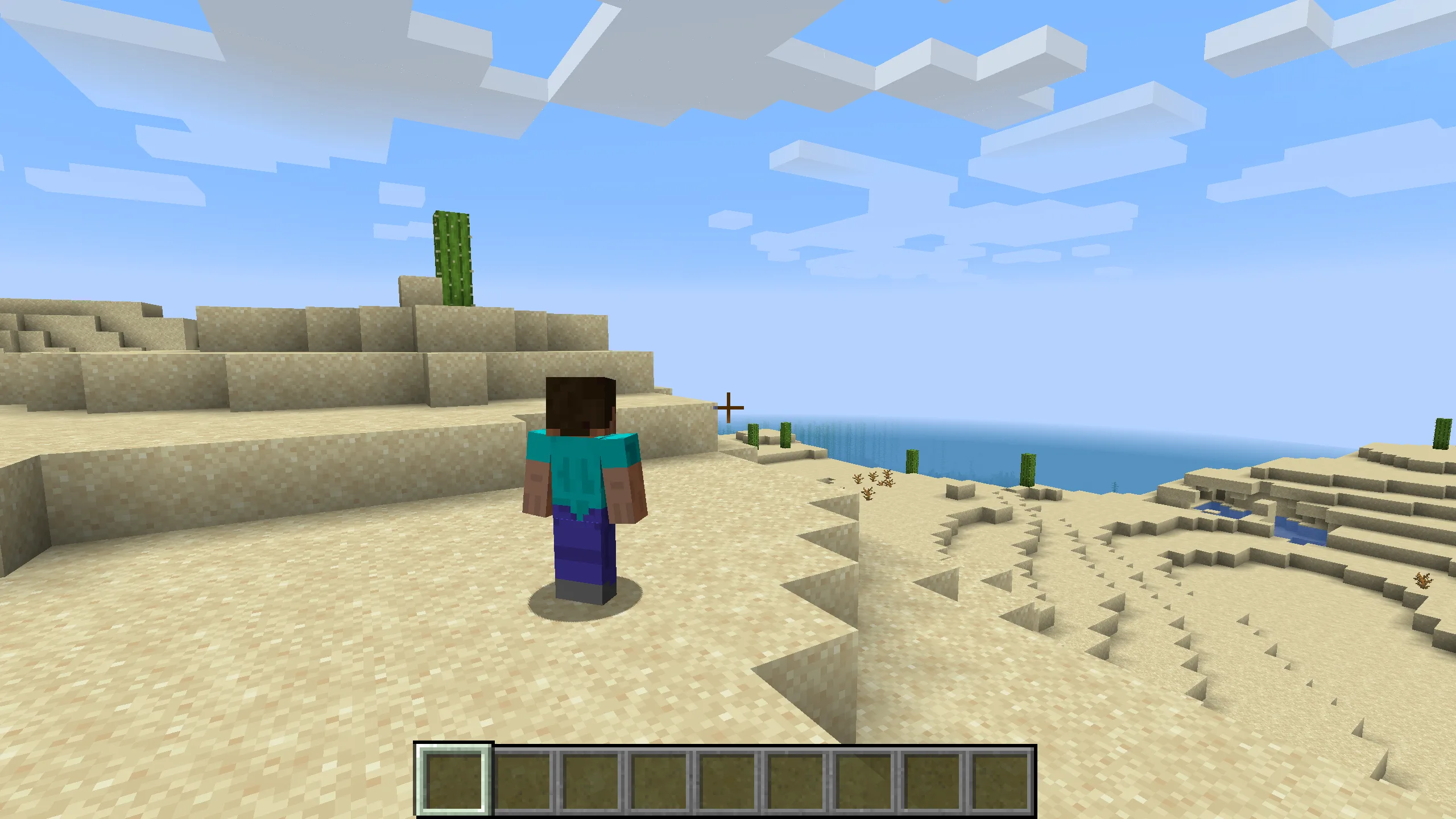 Вид от третьего лица через плечо в Minecraft с использованием мода Shoulder Surfing Reloaded.