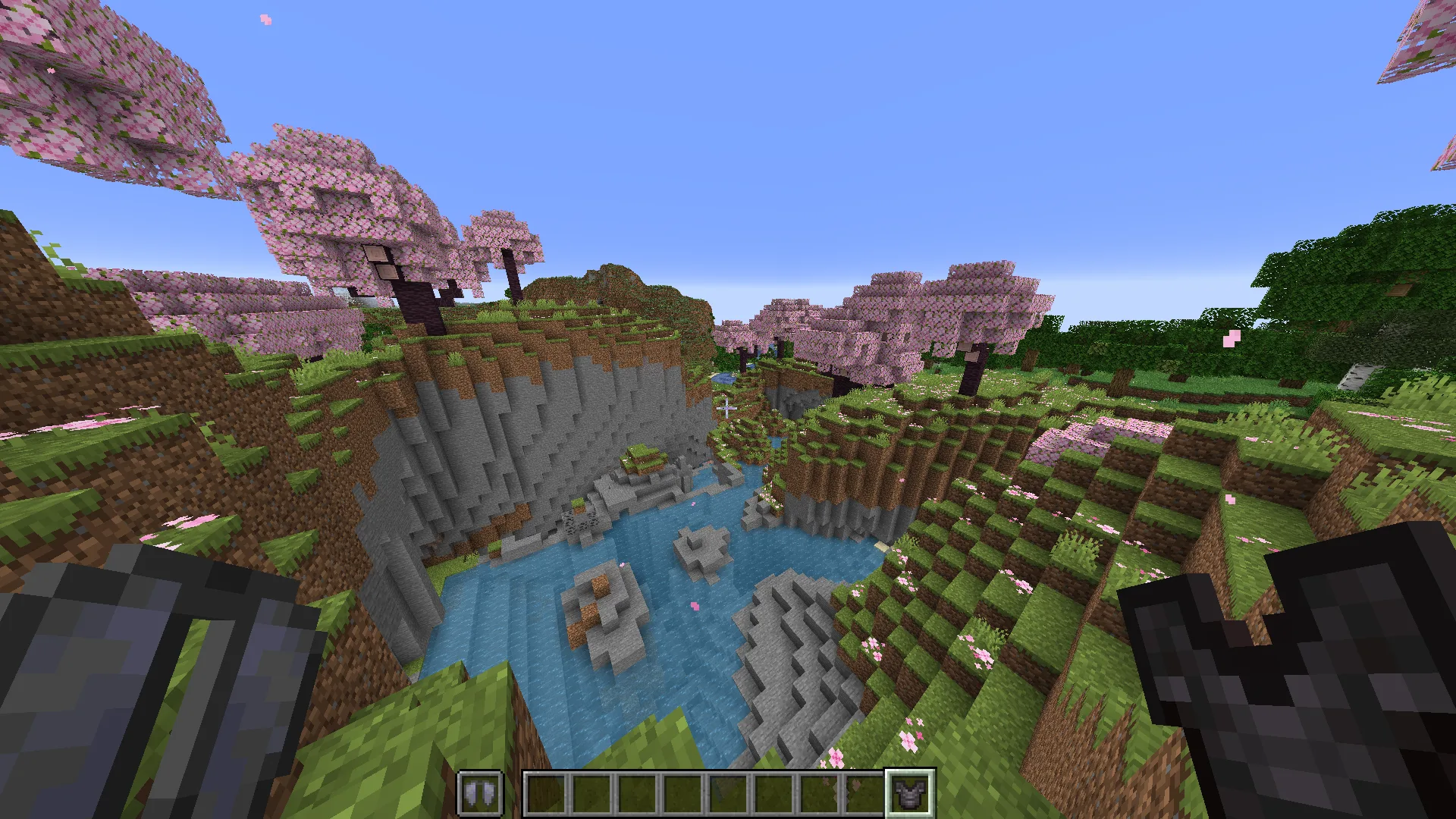 Уменьшенные элементы брони в руках из Compact Utilities