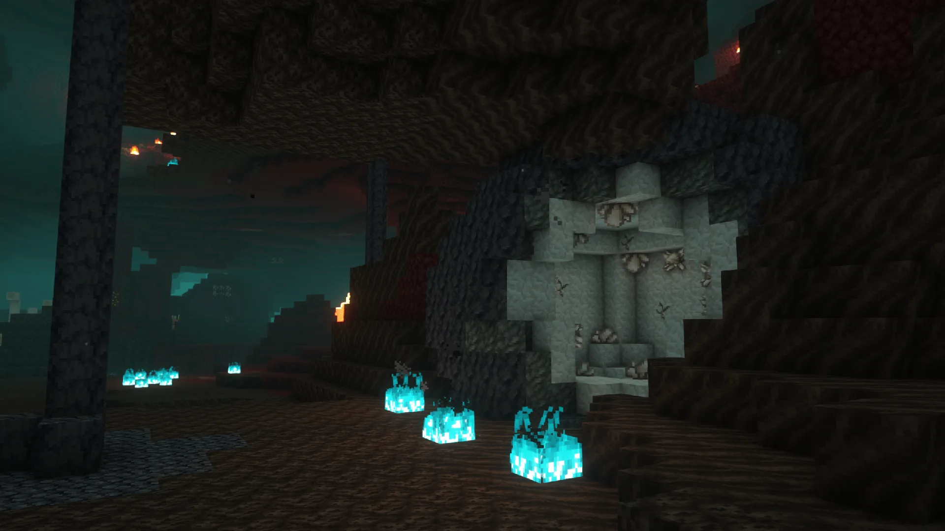 Кварцевая жеода в долине песка душ в Minecraft.