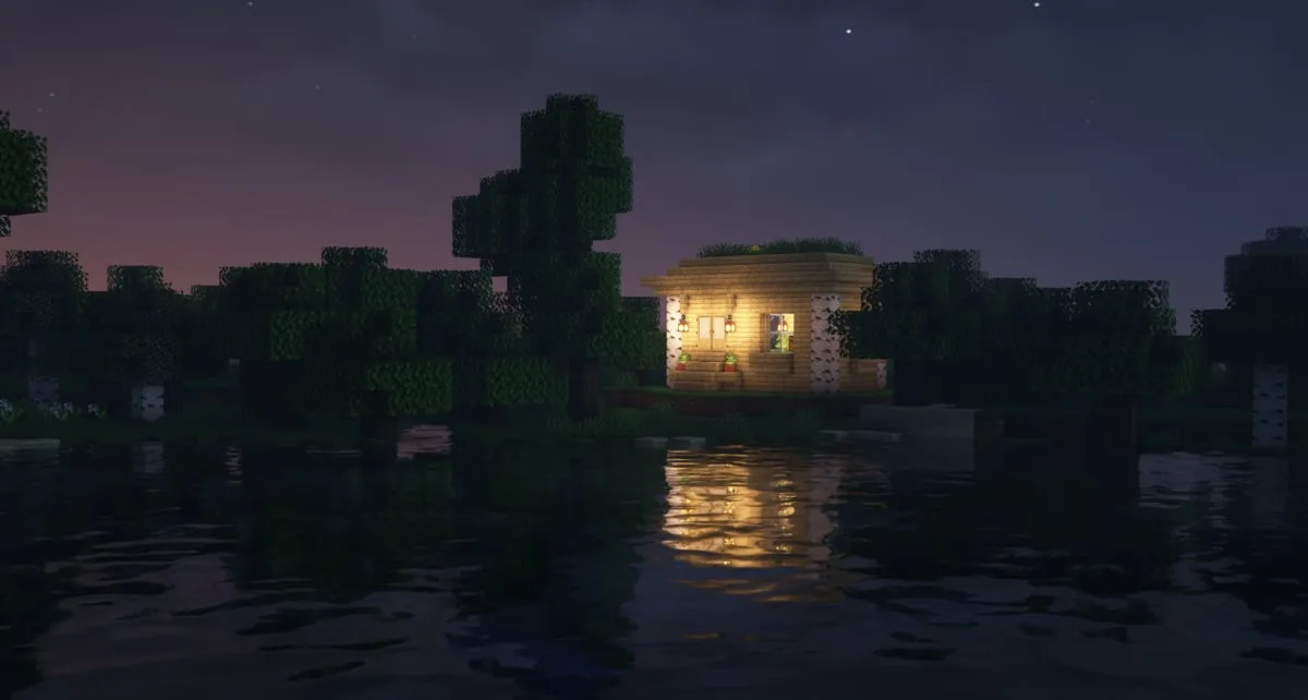 Небольшой лесной дом в стиле AdoraBuild.