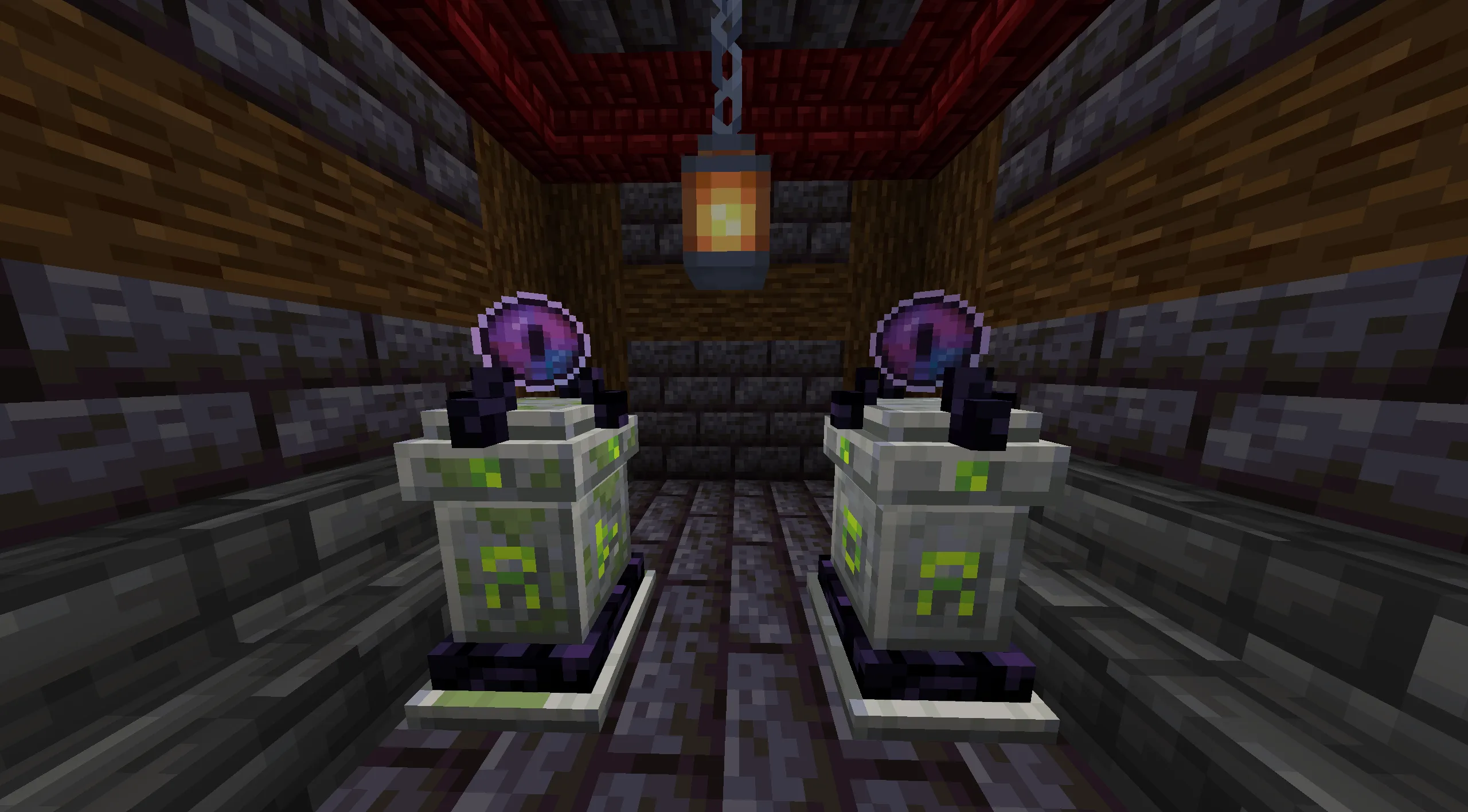 Варианты путевых камней Wraith Waystones: обычный и покрытый мхом.