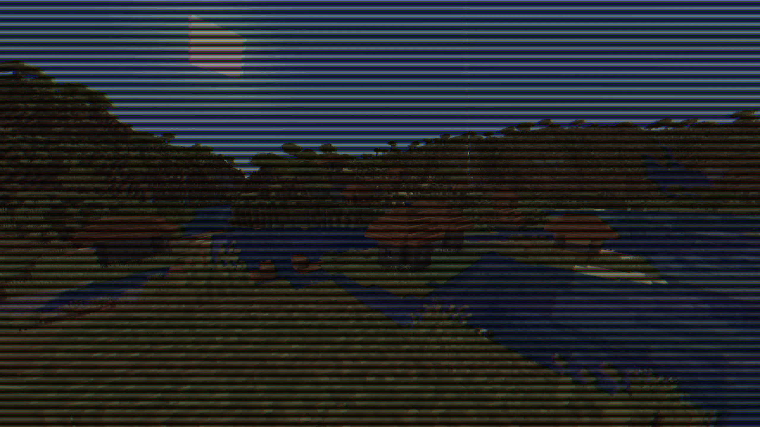 Деревня из акации с CRT-шейдером.