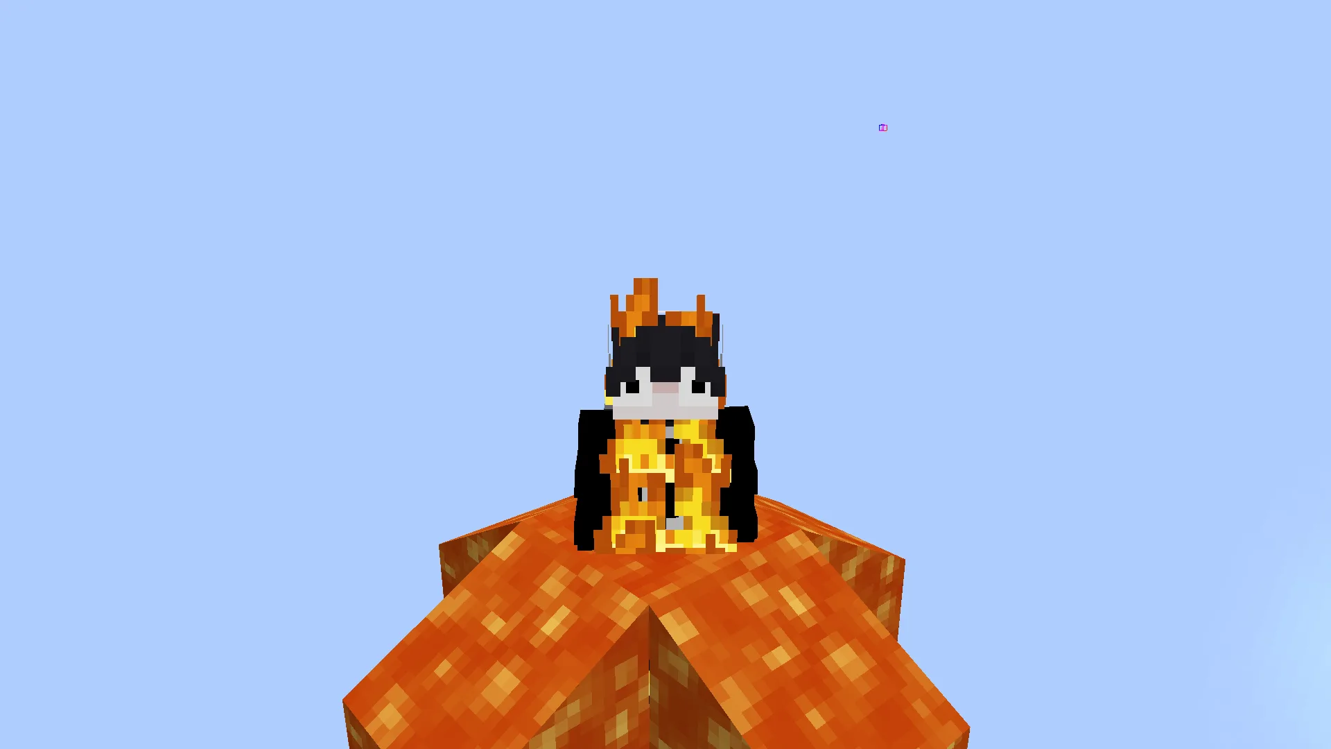 Вид от третьего лица на измененные эффекты огня в Minecraft.