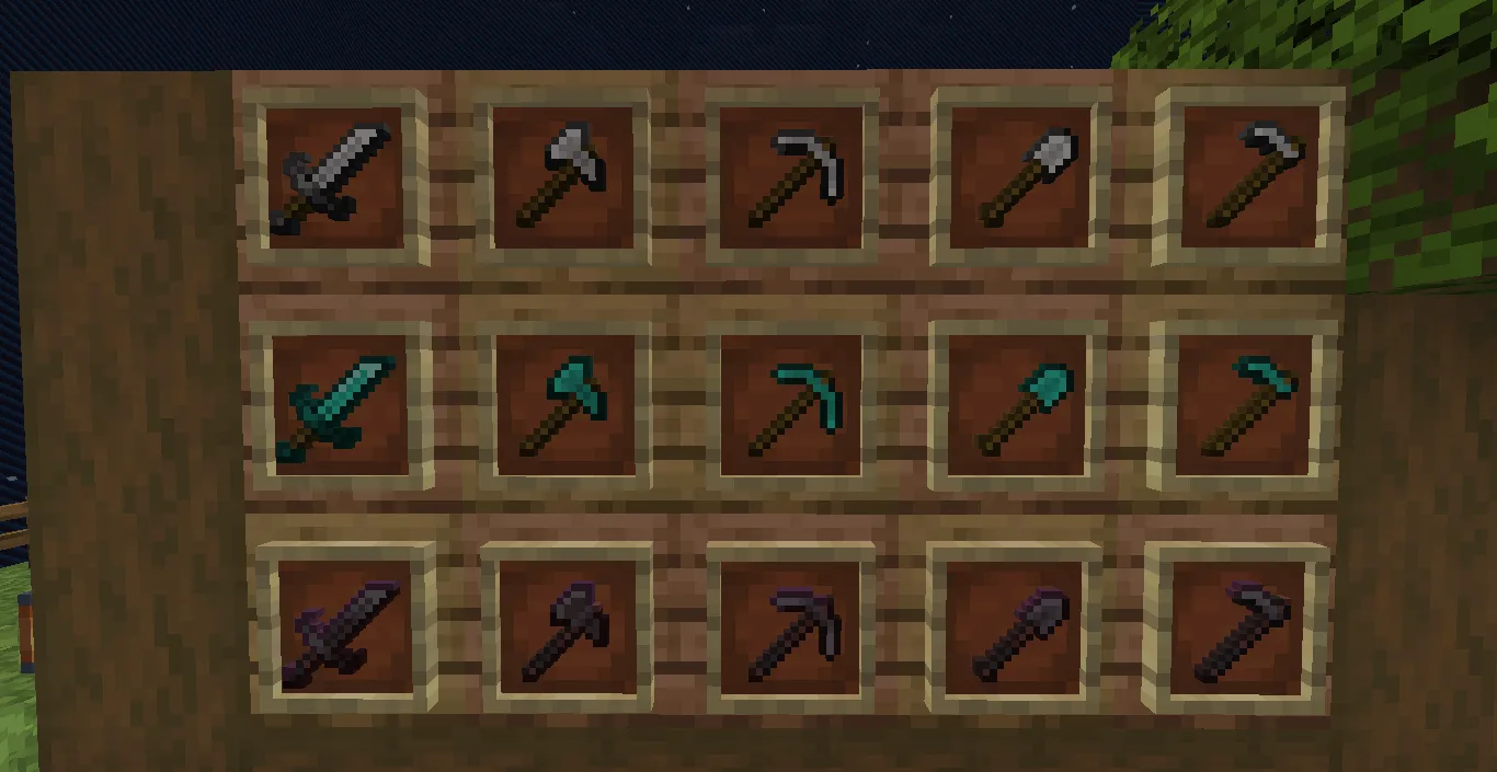 Обновленные модели оружия и инструментов из ресурспака Crazy PvP Pack.