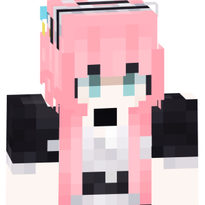 Розовая аниме-горничная - Спереди