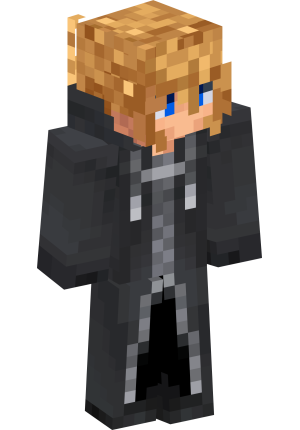 Светловолосый парень в худи